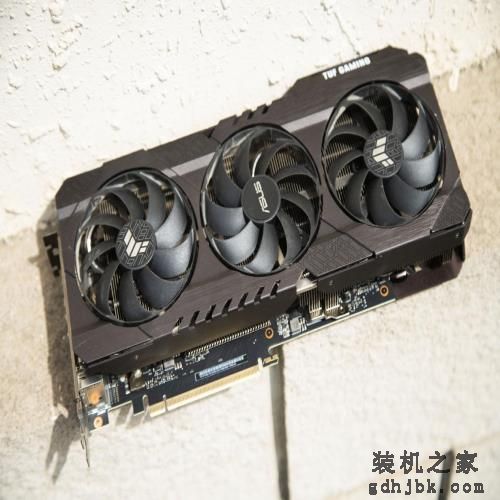 单核性能凶残升级？英特尔酷睿i9-11900K处理器首发评测