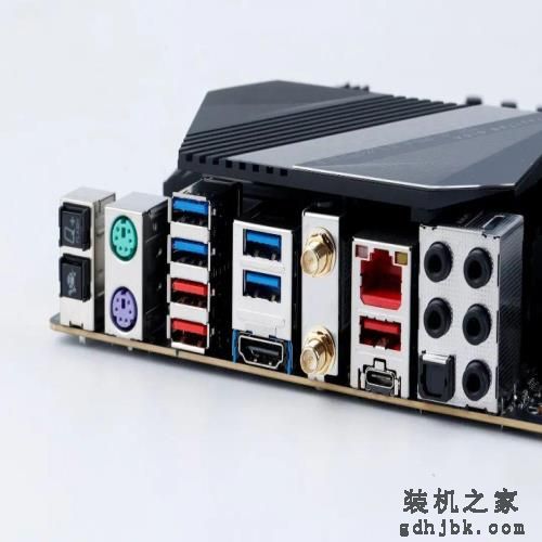 体验6.4GHz+DDR5 8400的极速快感——英特尔酷睿i9-13900KS处理器深度测试