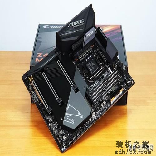 线程提升性能暴涨，14nm竭尽全力，英特尔第十代酷睿i9实测