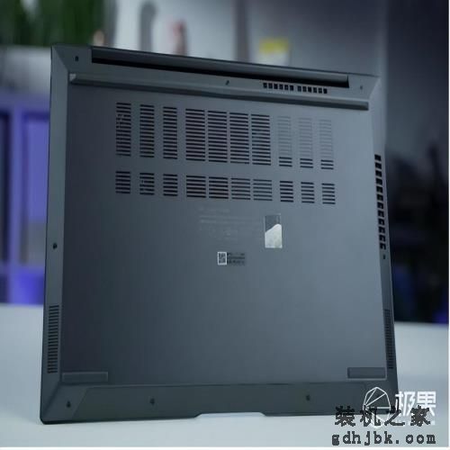 13代i9性能续航可双全 灵耀14 2023旗舰版轻薄本评测