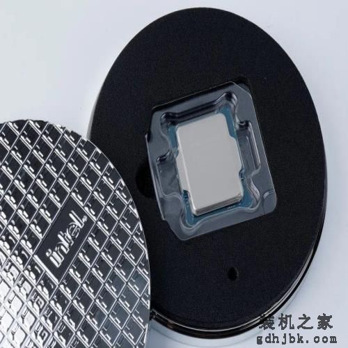 体验6.4GHz+DDR5 8400的极速快感——英特尔酷睿i9-13900KS处理器深度测试