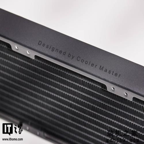 13 代酷睿 i9-13900K 首发评测：单核提升 15% 多核暴涨超 40%
