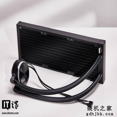13 代酷睿 i9-13900K 首发评测：单核提升 15% 多核暴涨超 40%