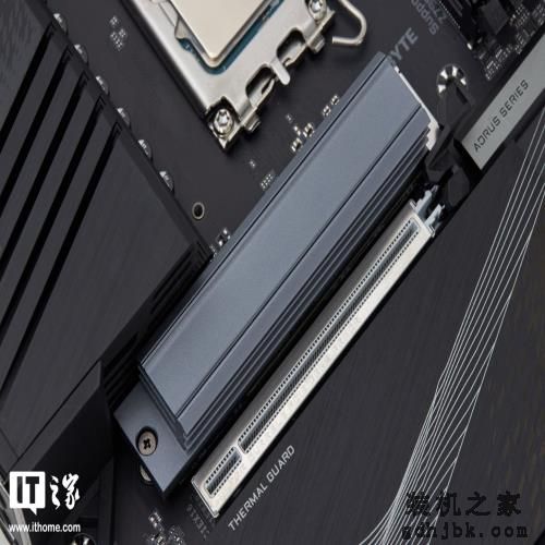 13 代酷睿 i9-13900K 首发评测：单核提升 15% 多核暴涨超 40%