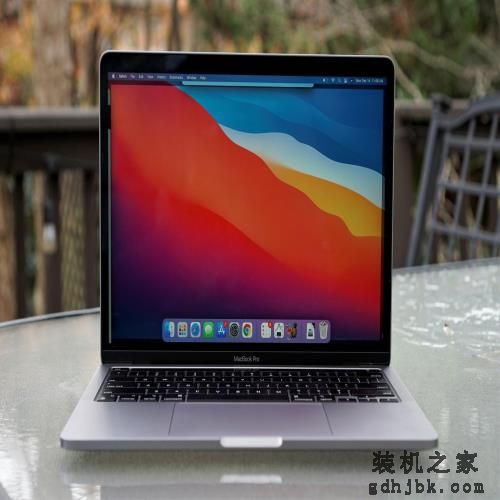 苹果MacBook Pro M1评测：5纳米芯片的笔记本电脑