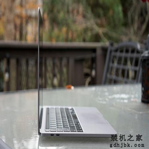 苹果MacBook Pro M1评测：5纳米芯片的笔记本电脑