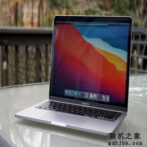 苹果MacBook Pro M1评测：5纳米芯片的笔记本电脑