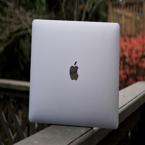 苹果MacBook Pro M1评测：5纳米芯片的笔记本电脑