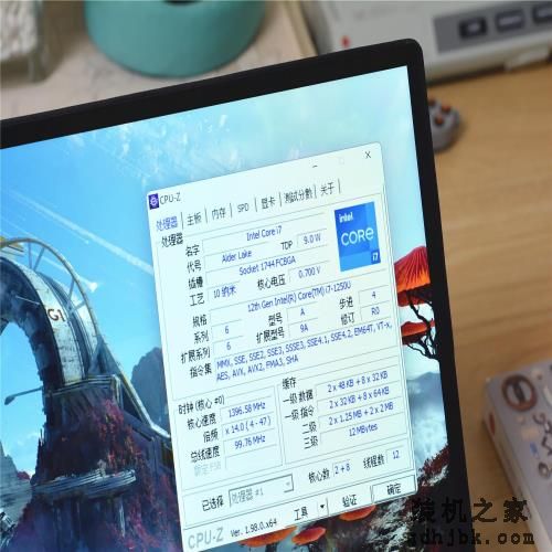 i7处理器+10.1英寸2K触控屏+真皮机身，国产“迷你型”轻薄本评测