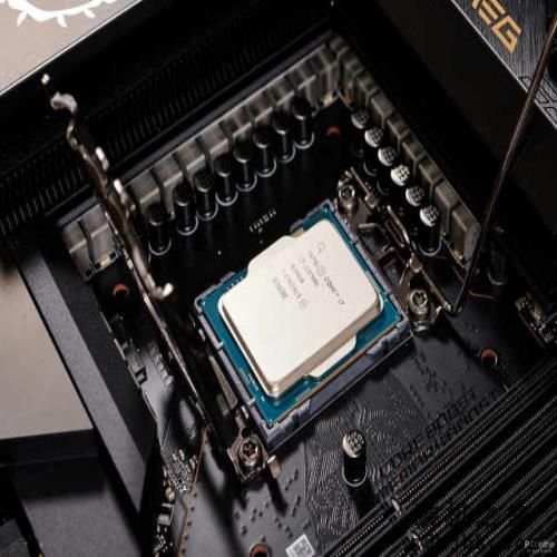 Studio内容创作首选处理器，英特尔Core i7-13700K评测