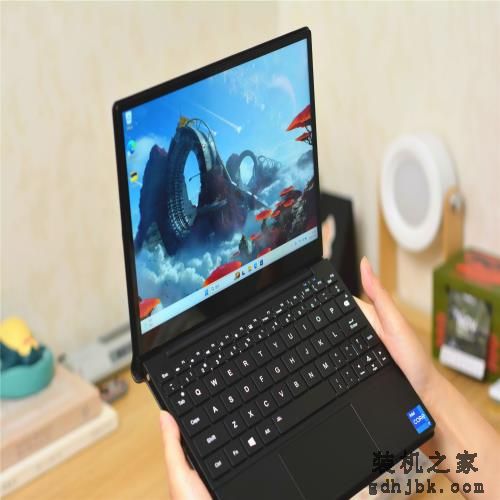 <a href=http://www.gdhjbk.com/tags-8216-0.html target=_blank class=infotextkey>i7</a>处理器+10.1英寸2K触控屏+真皮机身，国产“迷你型”轻薄本评测