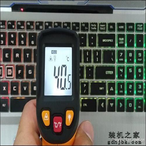 八代酷睿i7有多强？机械师“悍狼”T90-T6C评测