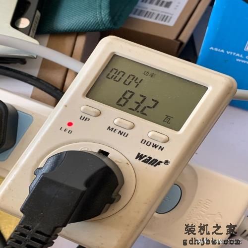 700多元的英特尔10代酷睿I5处理器有多香？解决单核睿频BUG