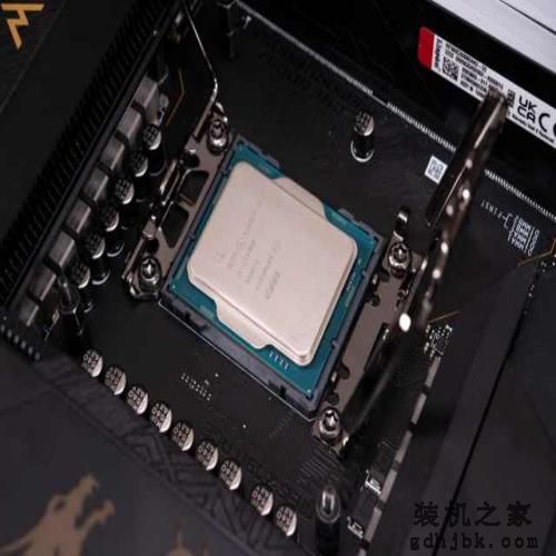 比肩12600K的黑盒神U，英特尔Core i5-13490F评测