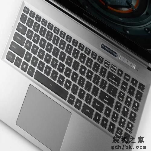 6核12线程标压i5登场！酷睿i5 10500H处理器评测