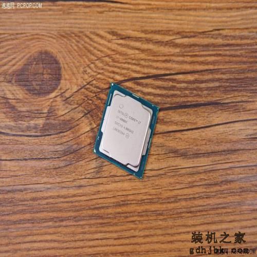 Intel 40周年纪念作品 酷睿i7-8086K处理器评测 Intel 40周年纪念作品 酷睿i7-8086K处理器评测