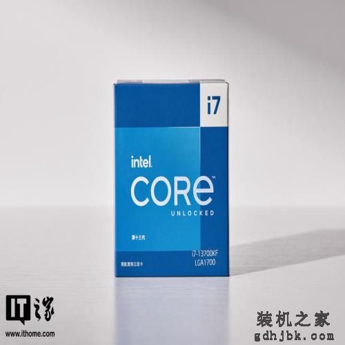 i7-13700KF对比R7-7800X3D：游戏打平生产优势，酷睿性价比更优