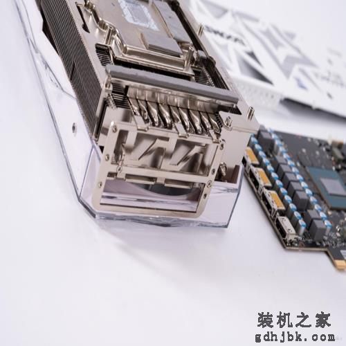影驰GeForce RTX 4080 SUPER星曜OC显卡评测:更强也更有性价比! 影驰GeForce RTX 4080 SUPER星曜OC显卡评测:更强也更有性价比!