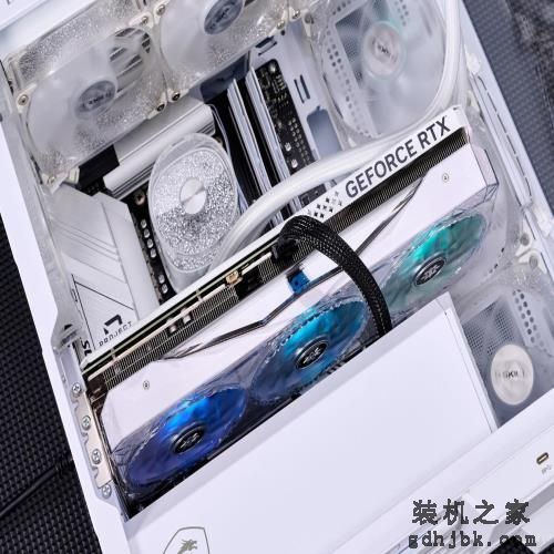 影驰GeForce RTX 4080 SUPER星曜OC显卡评测:更强也更有性价比! 影驰GeForce RTX 4080 SUPER星曜OC显卡评测:更强也更有性价比!