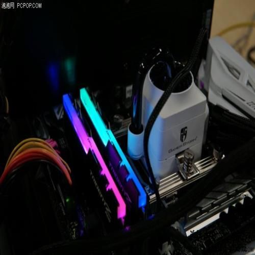 把自家显卡全都秒了 英伟达GTX 1080Ti首发评测